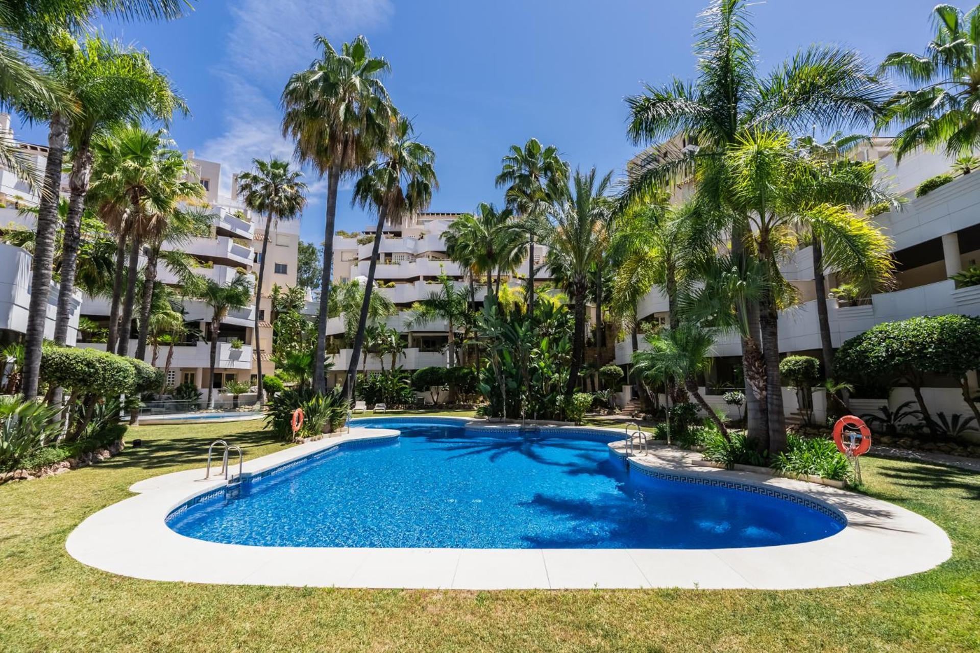 Molo Residences Boutique Apartments & Spa Marbella Exterior photo