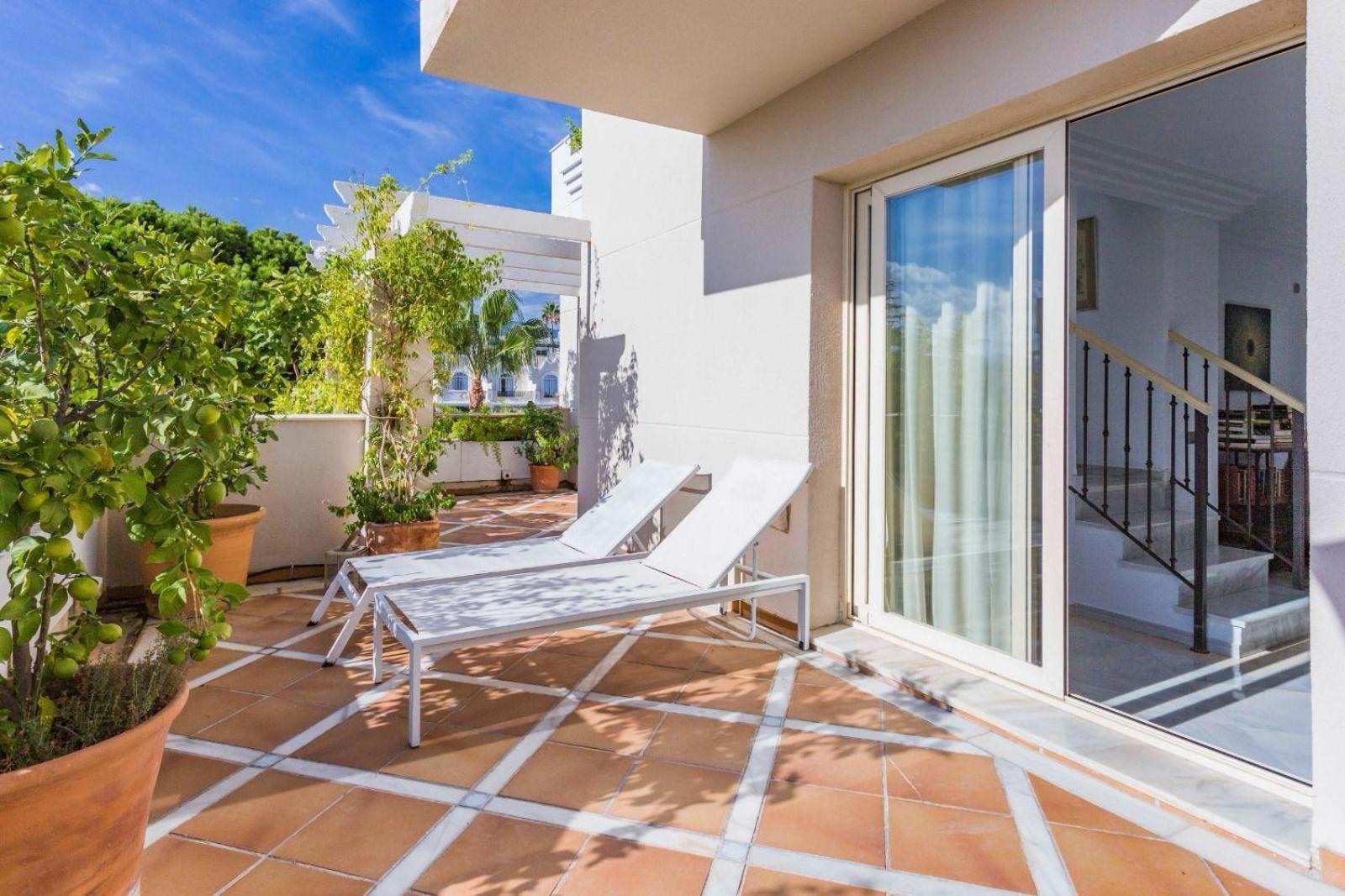 Molo Residences Boutique Apartments & Spa Marbella Exterior photo